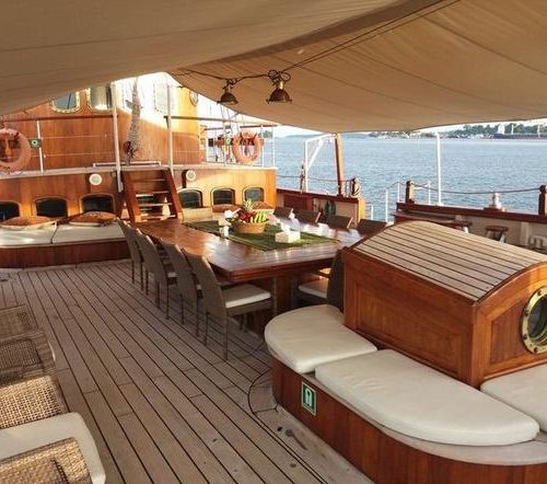 DHOW CRUISE